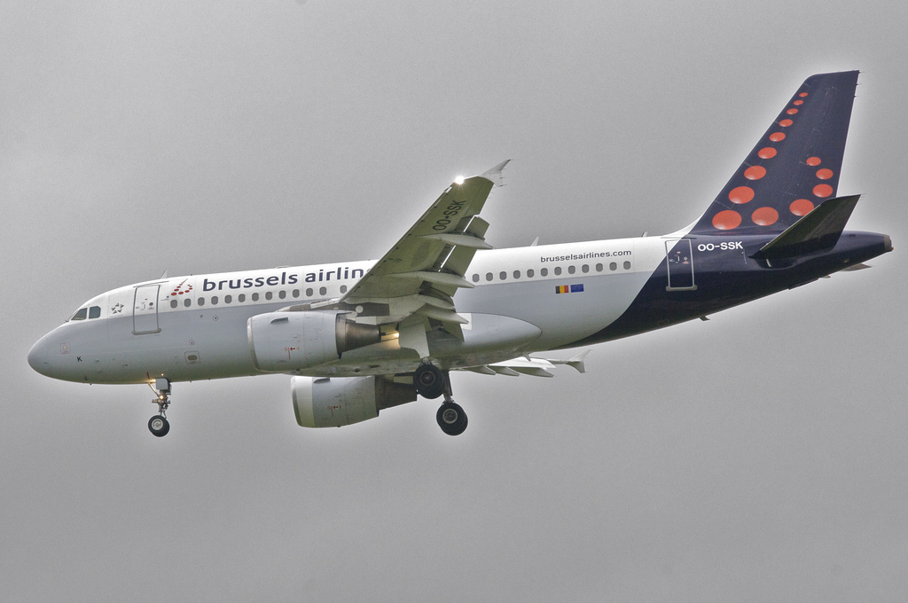 Photo of Brussels Airlines OO-SSK, Airbus A319