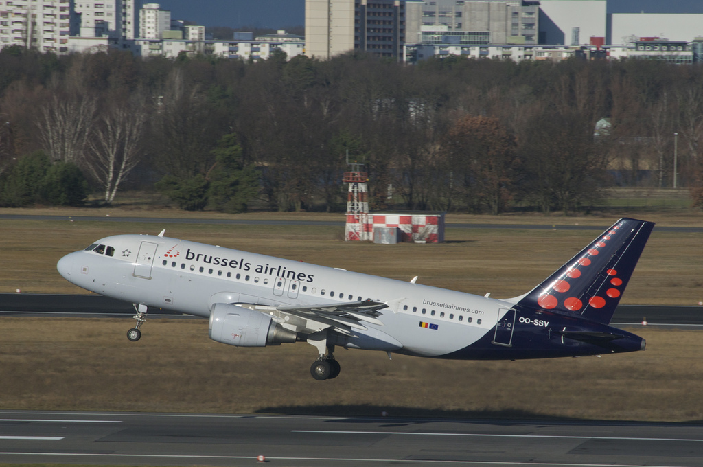Photo of Brussels Airlines OO-SSV, Airbus A319