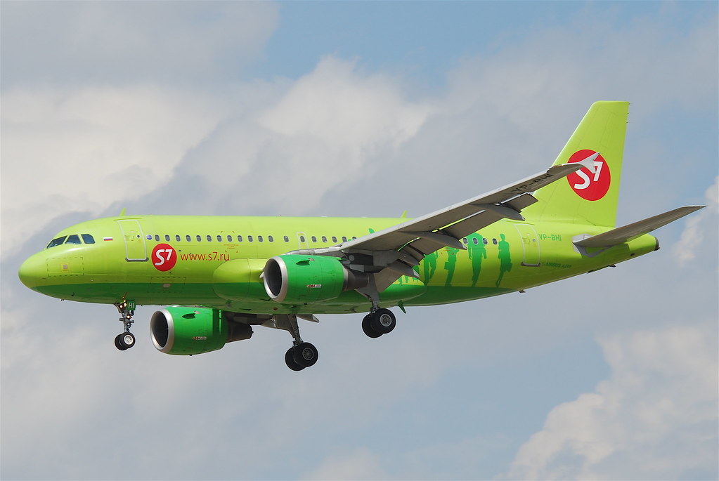 Photo of S7 Airlines VP-BHI, Airbus A319