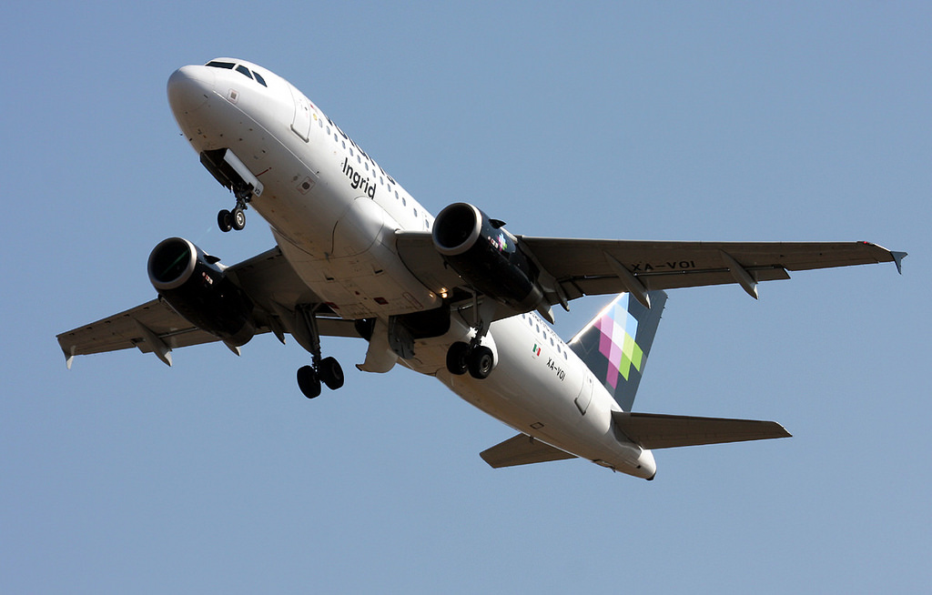 Photo of Volaris XA-VOI, Airbus A319