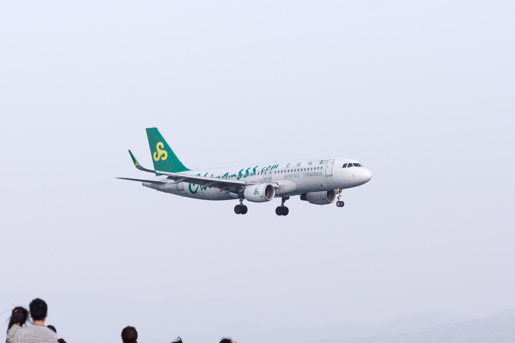 Photo of Spring Airlines B-9965, Airbus A320
