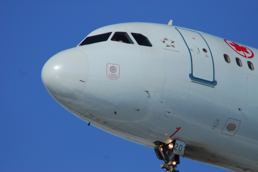 Photo of Air Canada C-FDQQ, Airbus A320
