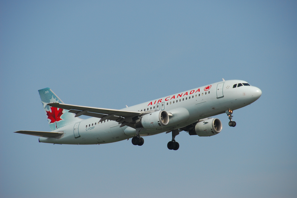 Photo of Air Canada C-FDRP, Airbus A320