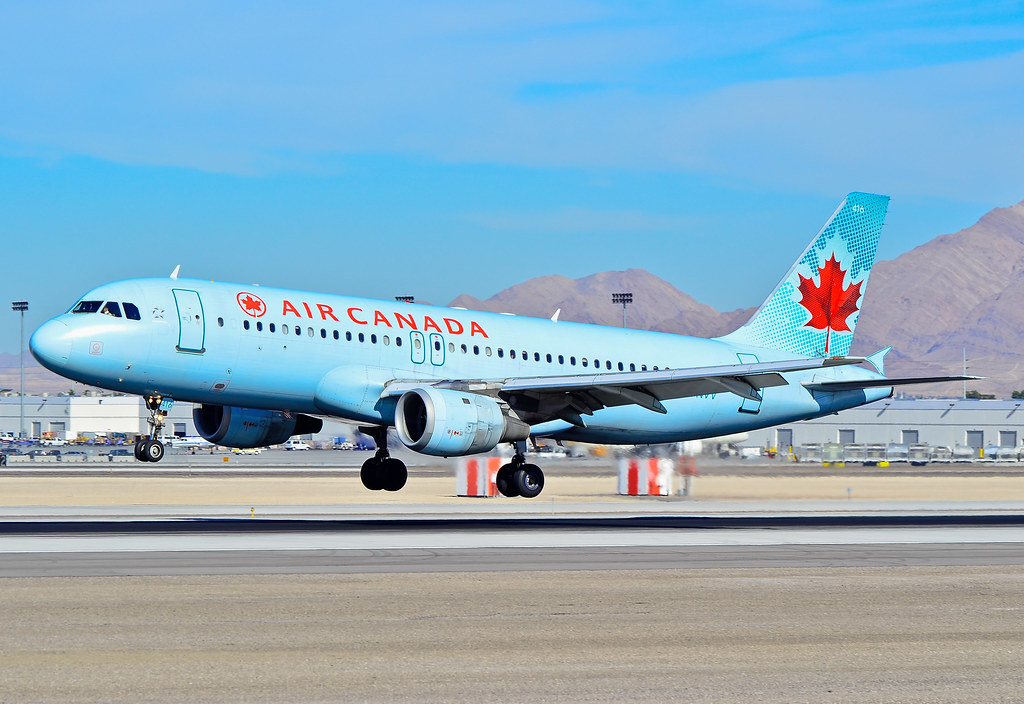 Photo of Air Canada C-FNVV, Airbus A320