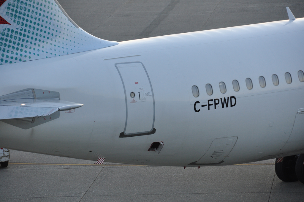 Photo of Air Canada C-FPWD, Airbus A320