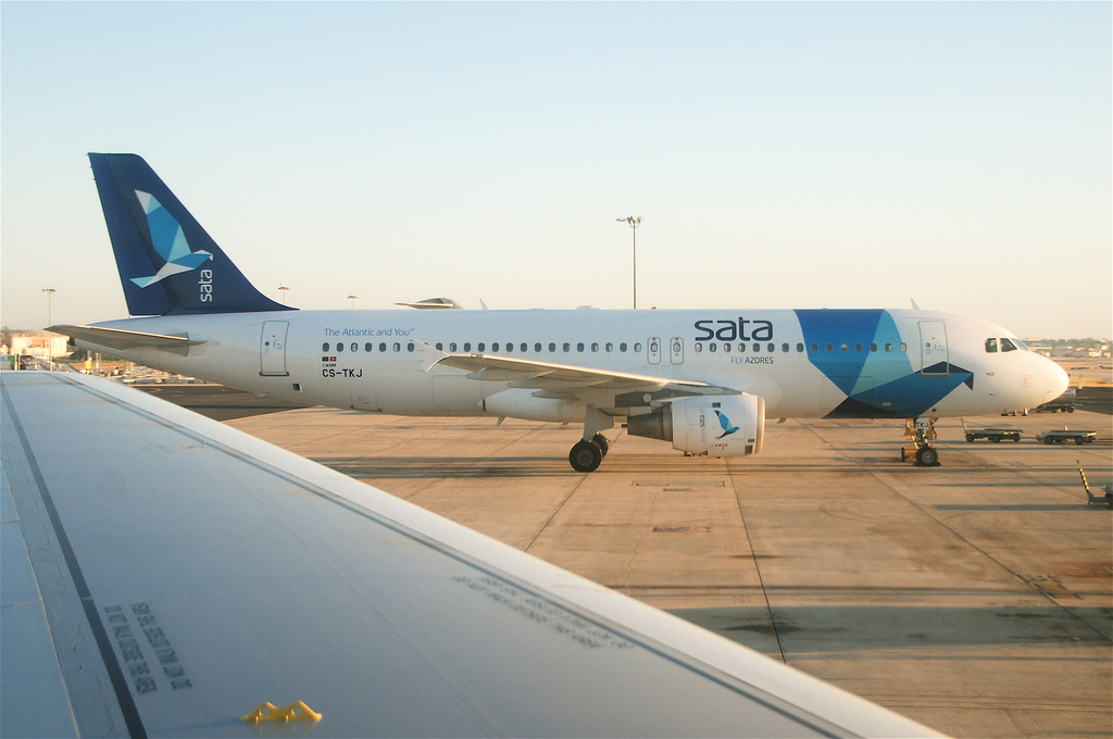 Photo of Sata International CS-TKJ, Airbus A320