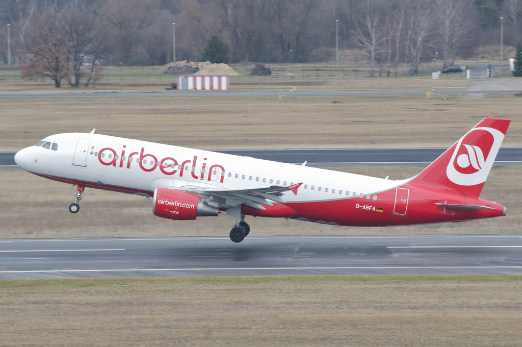 Photo of Air Berlin D-ABFA, Airbus A320