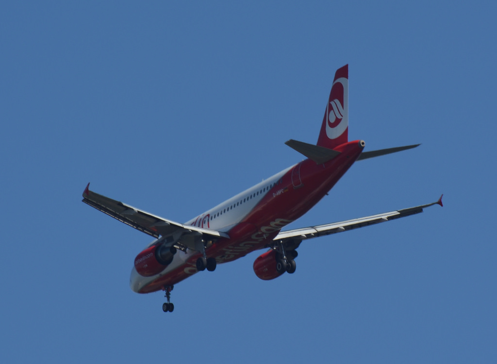 Photo of Air Berlin D-ABFC, Airbus A320