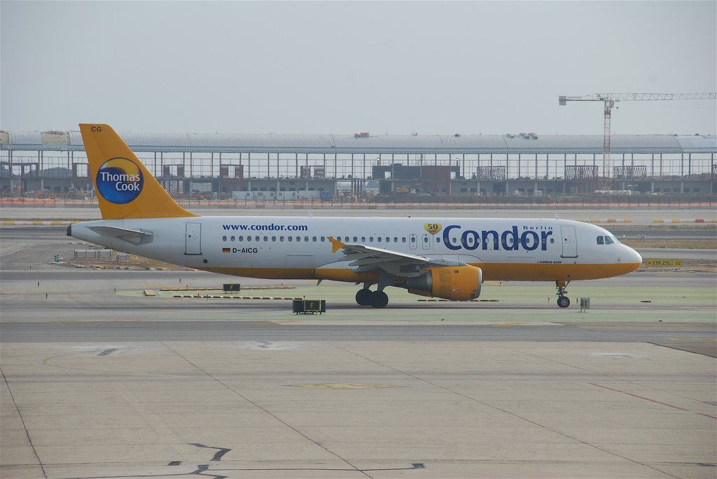 Photo of Condor D-AICG, Airbus A320