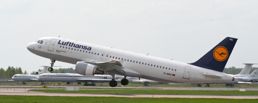Photo of Germanwings D-AIPU, Airbus A320