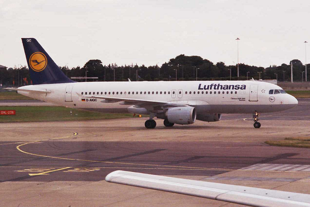 Photo of Germanwings D-AIQC, Airbus A320