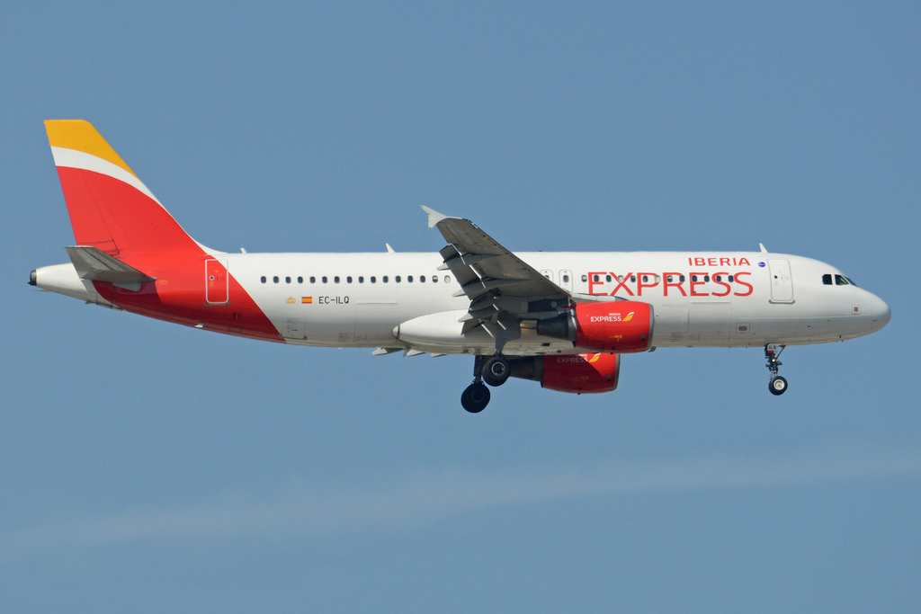 Photo of Iberia Express EC-ILQ, Airbus A320