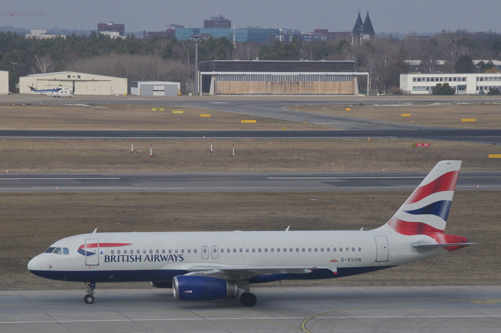 Photo of British Airways G-EUUN, Airbus A320