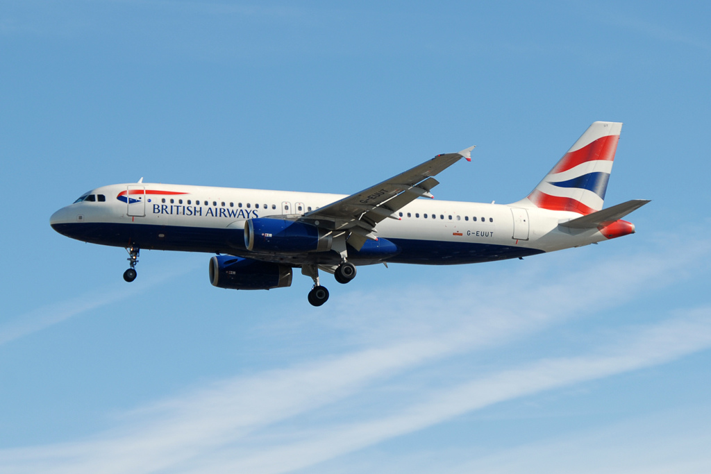 Photo of British Airways G-EUUT, Airbus A320