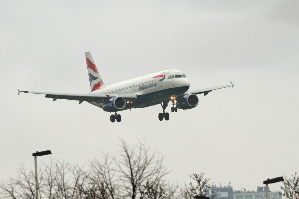 Photo of British Airways G-EUUW, Airbus A320