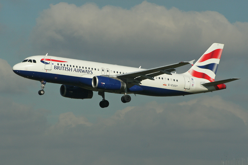 Photo of British Airways G-EUUY, Airbus A320