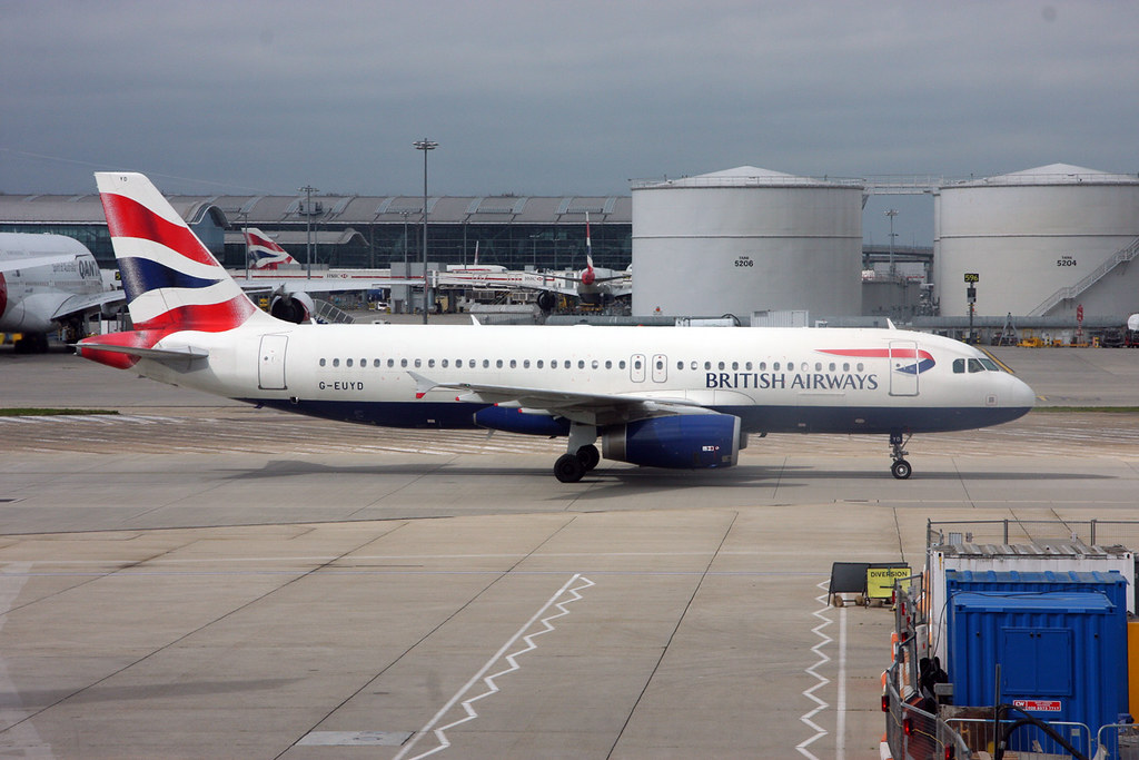 Photo of British Airways G-EUYD, Airbus A320