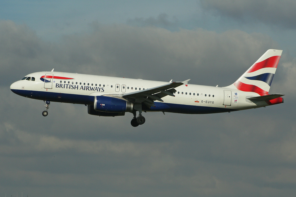 Photo of British Airways G-EUYG, Airbus A320