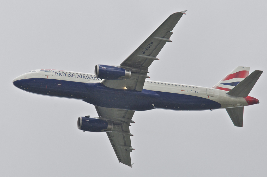Photo of British Airways G-EUYM, Airbus A320