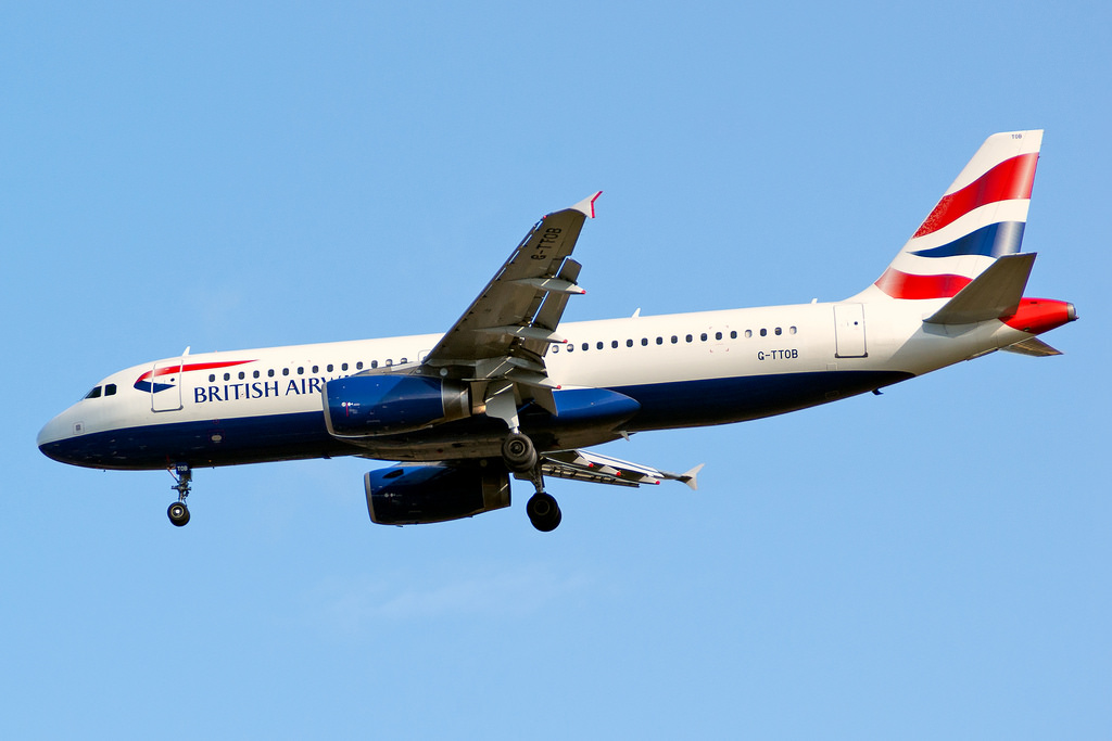 Photo of British Airways G-TTOB, Airbus A320