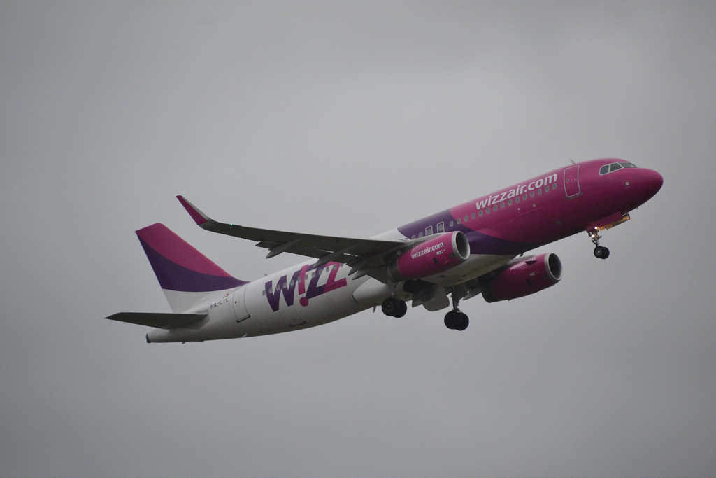 Photo of Wizz Air HA-LYL, Airbus A320
