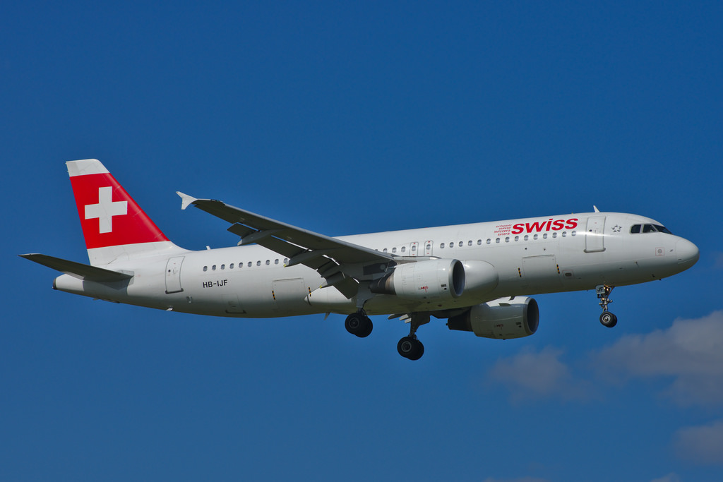 Photo of Swiss International Airlines HB-IJF, Airbus A320