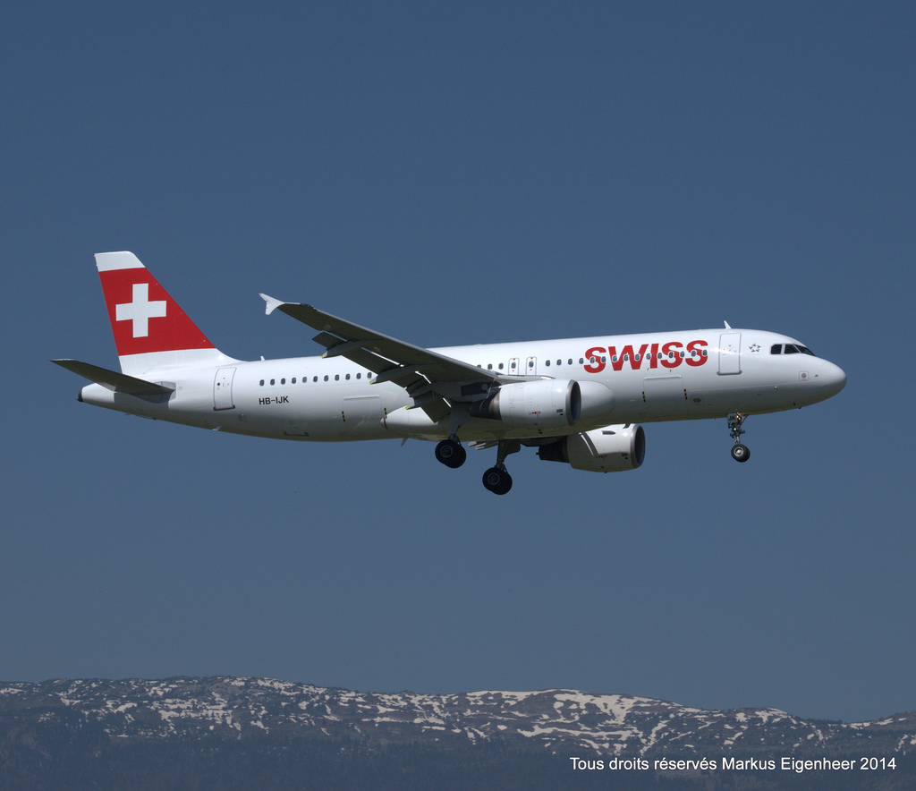 Photo of Swiss International Airlines HB-IJK, Airbus A320