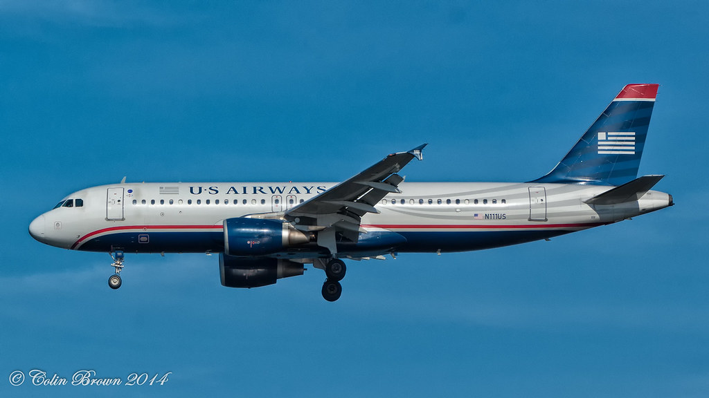 Photo of American Airlines N111US, Airbus A320