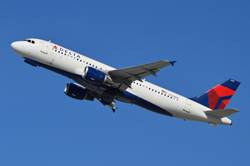Photo of Delta Airlines N310NW, Airbus A320