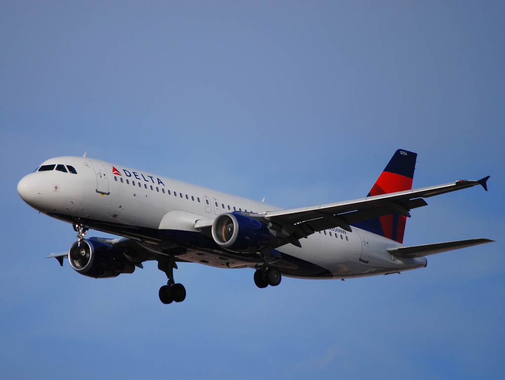 Photo of Delta Airlines N356NW, Airbus A320