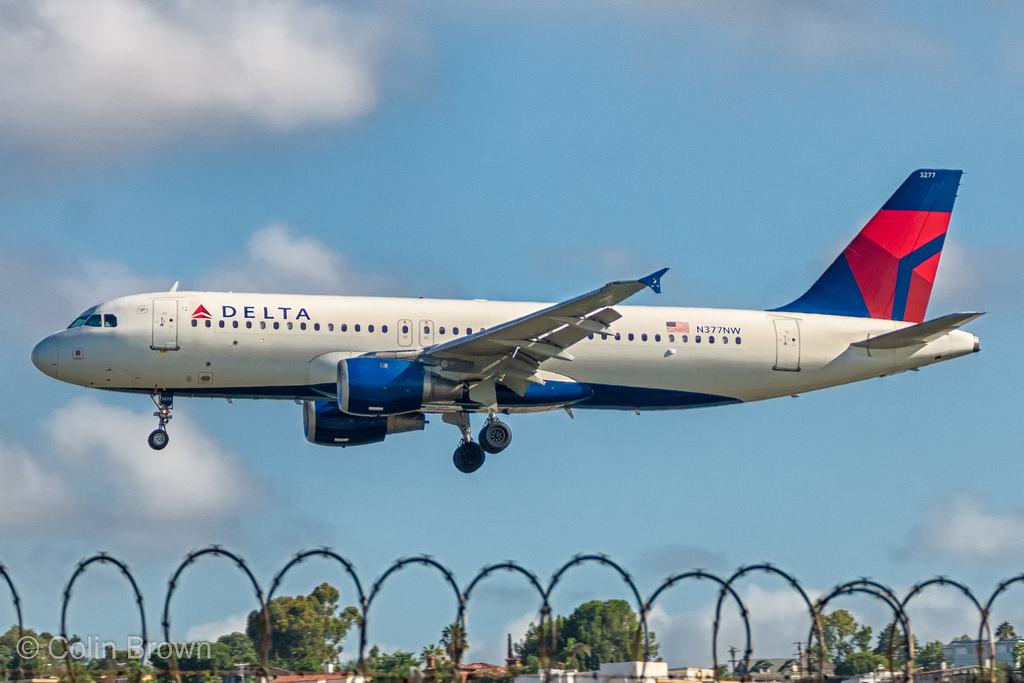 Photo of Delta Airlines N377NW, Airbus A320