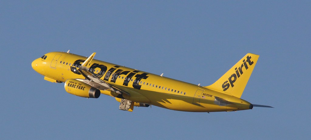 Photo of Spirit Airlines N695NK, Airbus A320