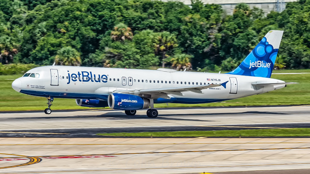 Photo of Jetblue N715JB, Airbus A320