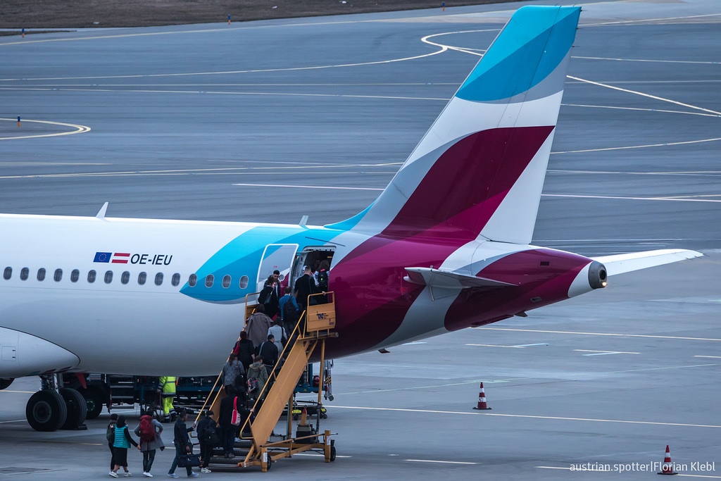 Photo of Eurowings OE-IEU, Airbus A320