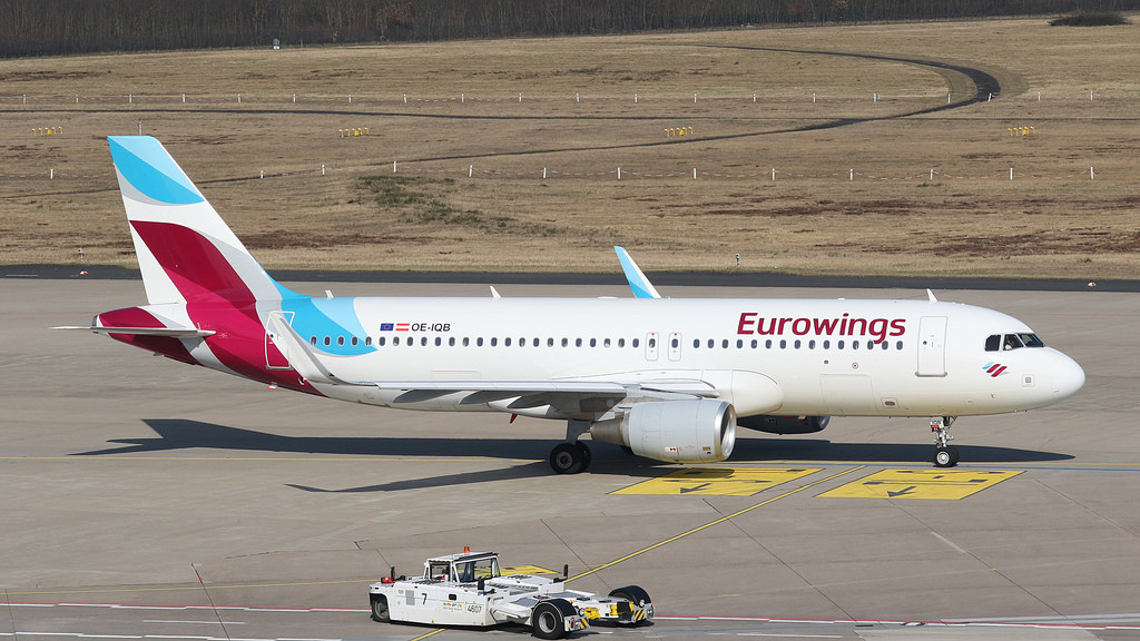 Photo of Eurowings Europe OE-IQB, Airbus A320