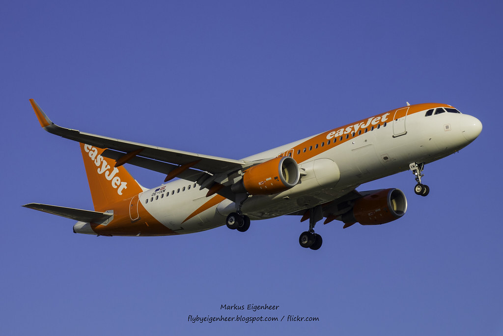 Photo of Easyjet Europe OE-IVM, Airbus A320