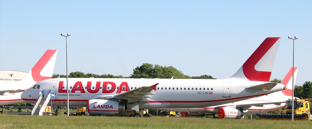 Photo of Laudamotion OE-LMB, Airbus A320