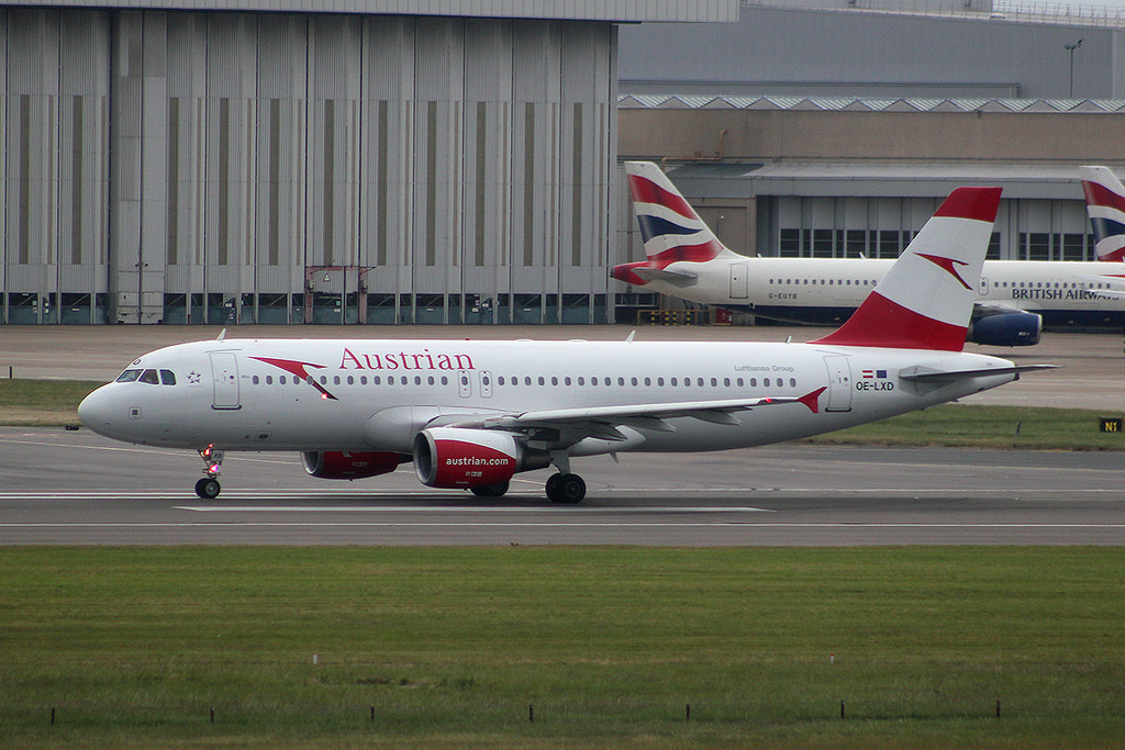 Photo of Austrian Airlines OE-LXD, Airbus A320