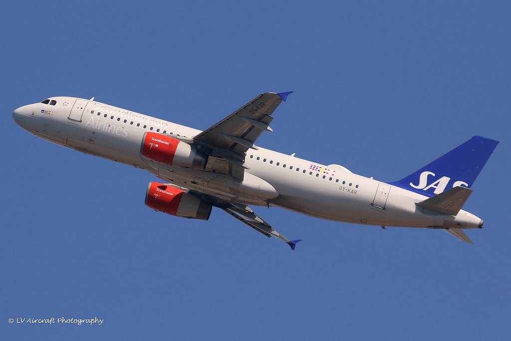 Photo of SAS Scandinavian Airlines OY-KAR, Airbus A320