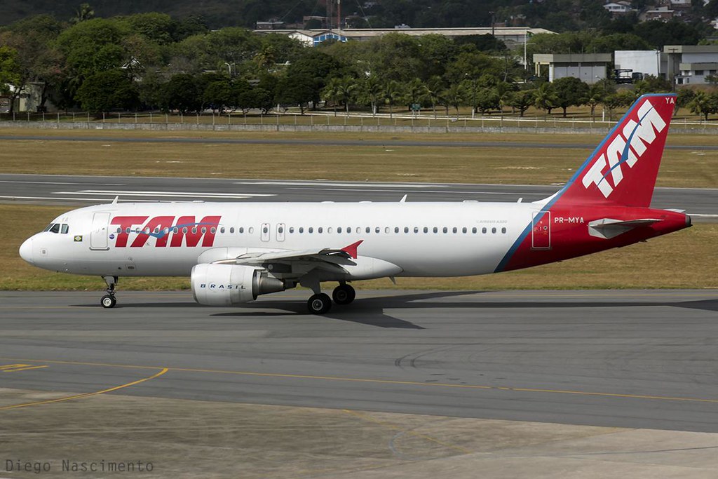Photo of LATAM Airlines Brasil PR-MYA, Airbus A320