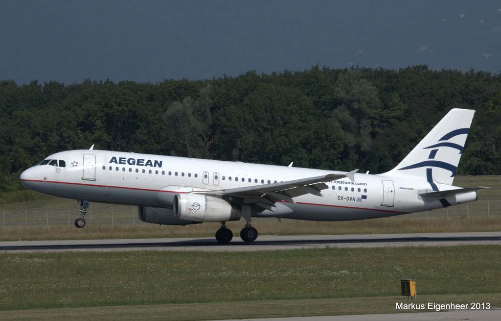 Photo of Aegean Airlines SX-DVN, Airbus A320
