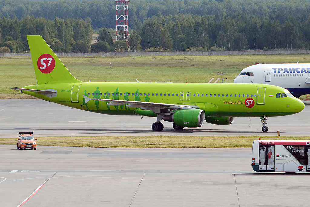 Photo of S7 Airlines VP-BCS, Airbus A320
