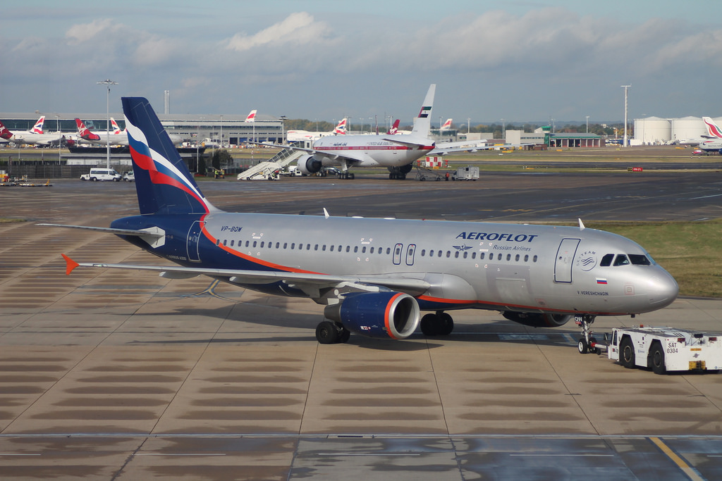Photo of Ural Airlines VP-BQW, Airbus A320