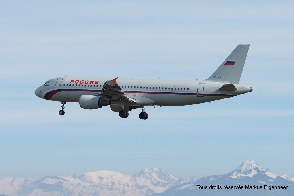 Photo of Rossiya VP-BWI, Airbus A320