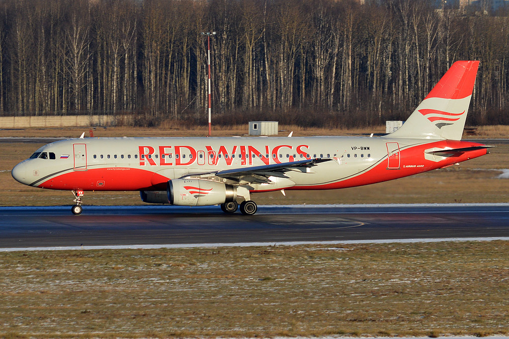 Photo of Red Wings VP-BWW, Airbus A320