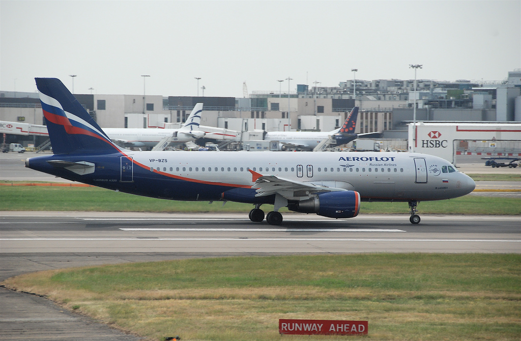 Photo of Aeroflot VP-BZS, Airbus A320
