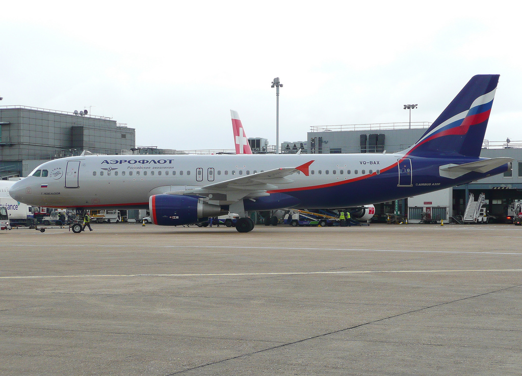 Photo of Aeroflot VQ-BAX, Airbus A320