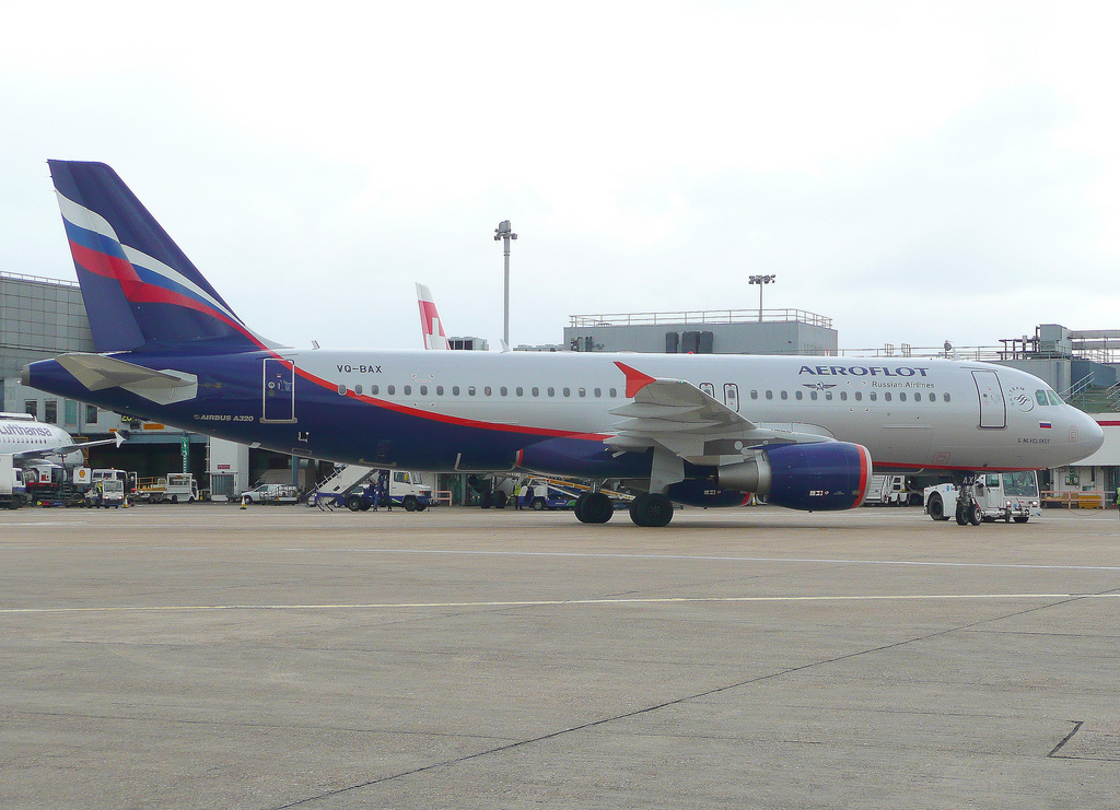 Photo of Aeroflot VQ-BAX, Airbus A320