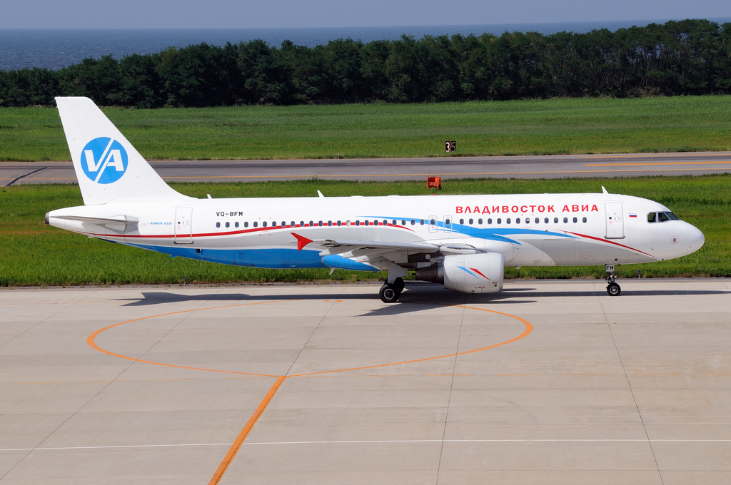 Photo of Rossiya VQ-BFM, Airbus A320