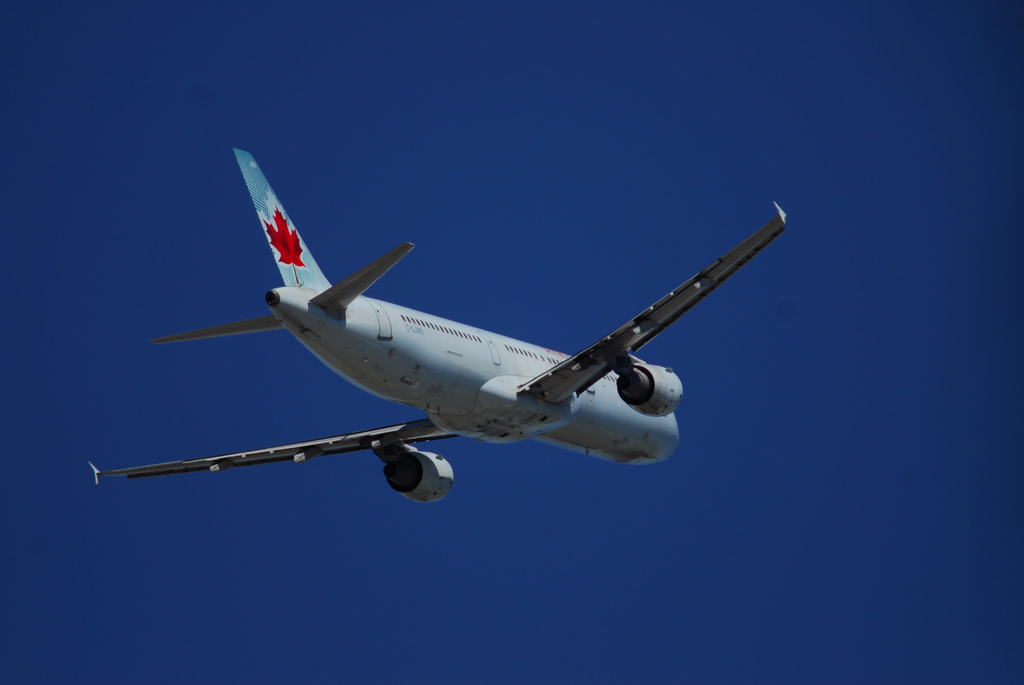 Photo of Air Canada C-GJWN, Airbus A321